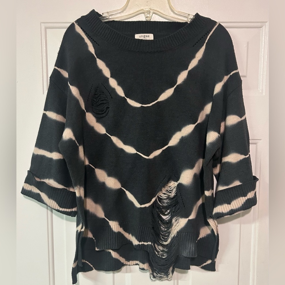 Umgee Womens Size S Tie Dye‎ Distress Pullover Sweater Blue 3/4 Sleeve